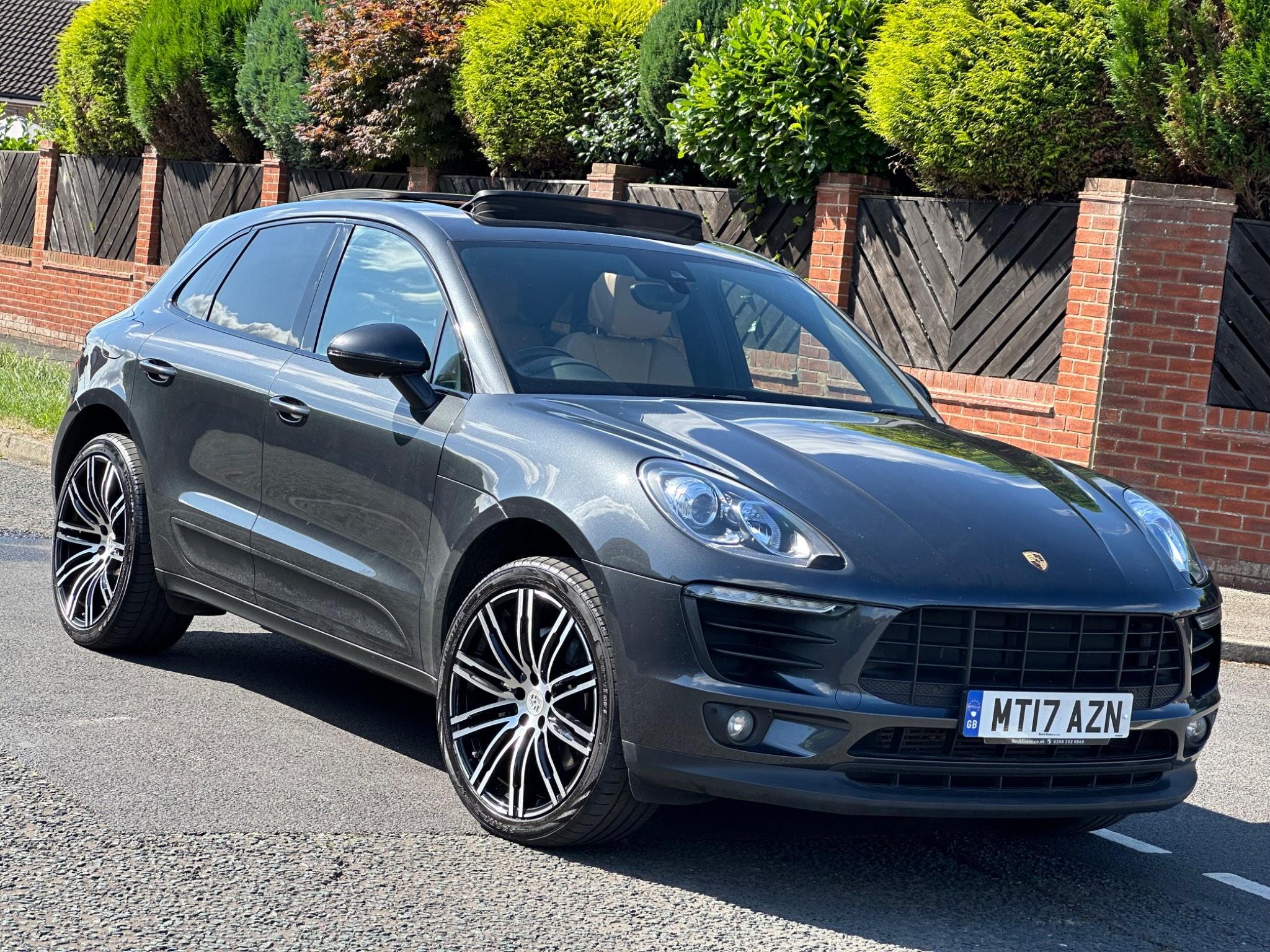 2017 Porsche Macan